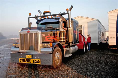 oversize vs wide load permit.